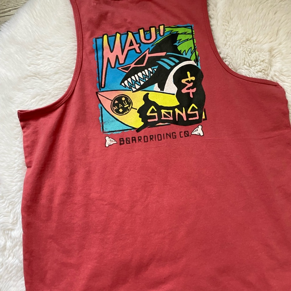 Maui tank men